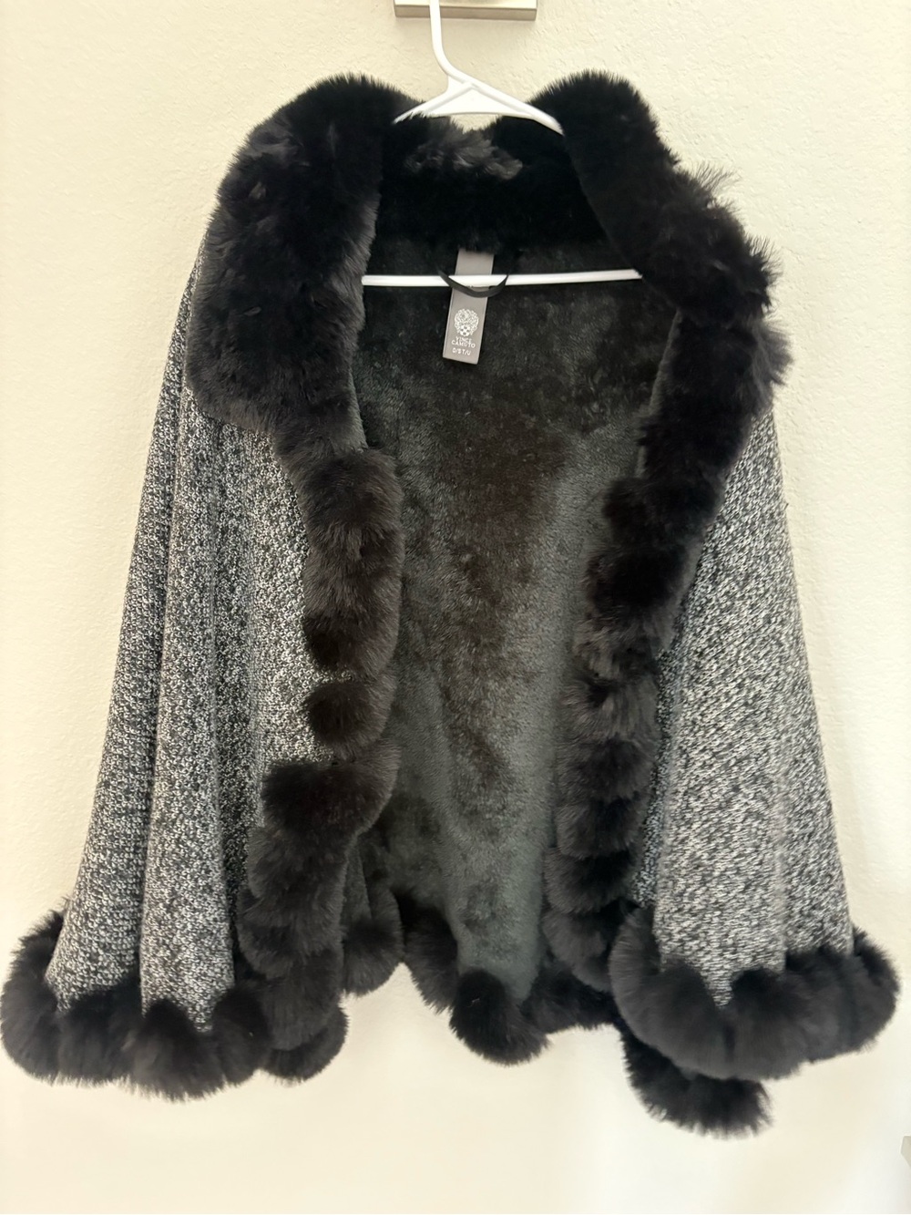Vince Camuto Gray Tweed Cape with Black Faux Fur Trim